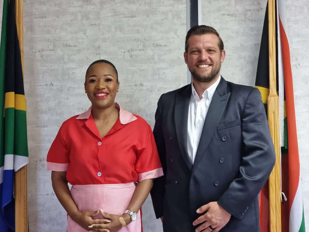 SPEAKER OFFICIATES SWEARING IN OF DEMOCRATIC ALLIANCE COUNCILLOR City speaker-officiates-swearing-in-of-democratic-alliance-councillor-city